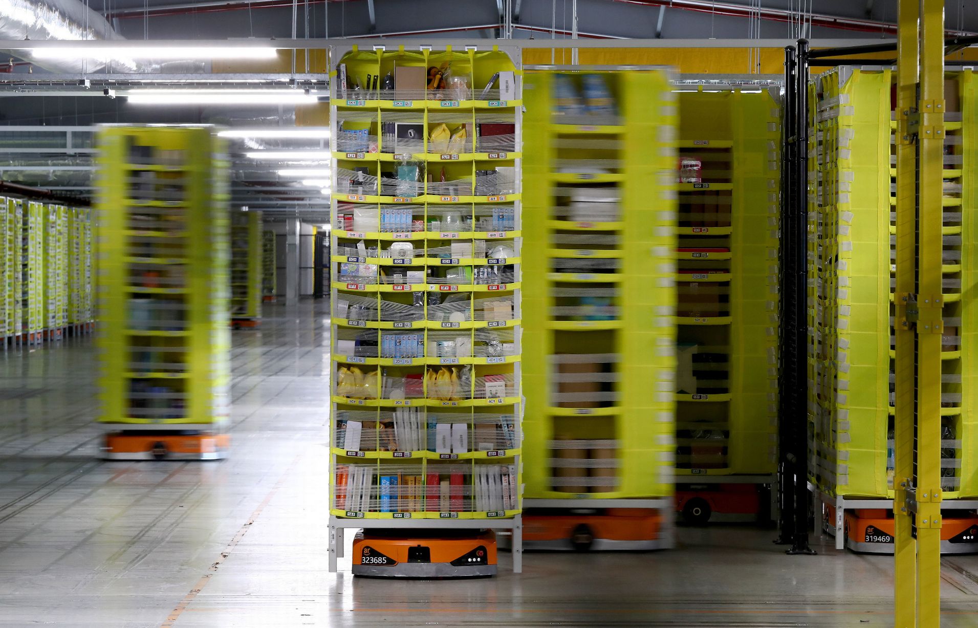 Amazon S Tilbury Fulfilment Centre Fast Facts Retail Connections